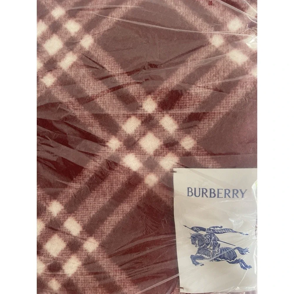 Burberry Wool Blanket Red &‎ White Plaid Check 200x135cm Heavy $1790 Retail NEW